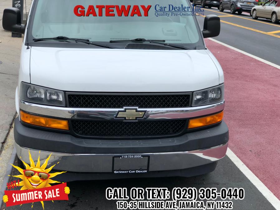 2019 Chevrolet Express Passenger LT - Photo 8