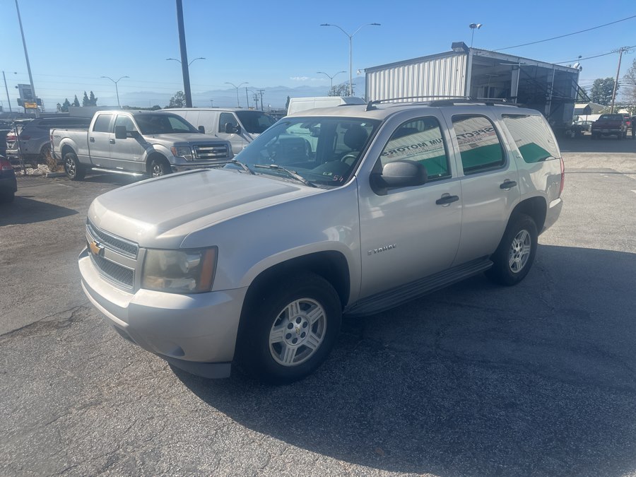 Amber Bronze Metallic 2007 Chevrolet Tahoe LS 4WD SUV / Crossover Four-Wheel Drive Automatic