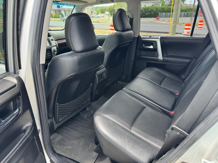 2015 Toyota 4Runner Limited - Photo 24