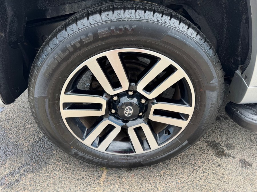 2015 Toyota 4Runner Limited - Photo 37
