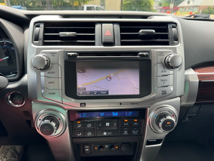 2015 Toyota 4Runner Limited - Photo 14