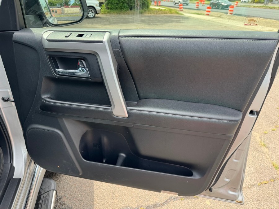 2015 Toyota 4Runner Limited - Photo 33