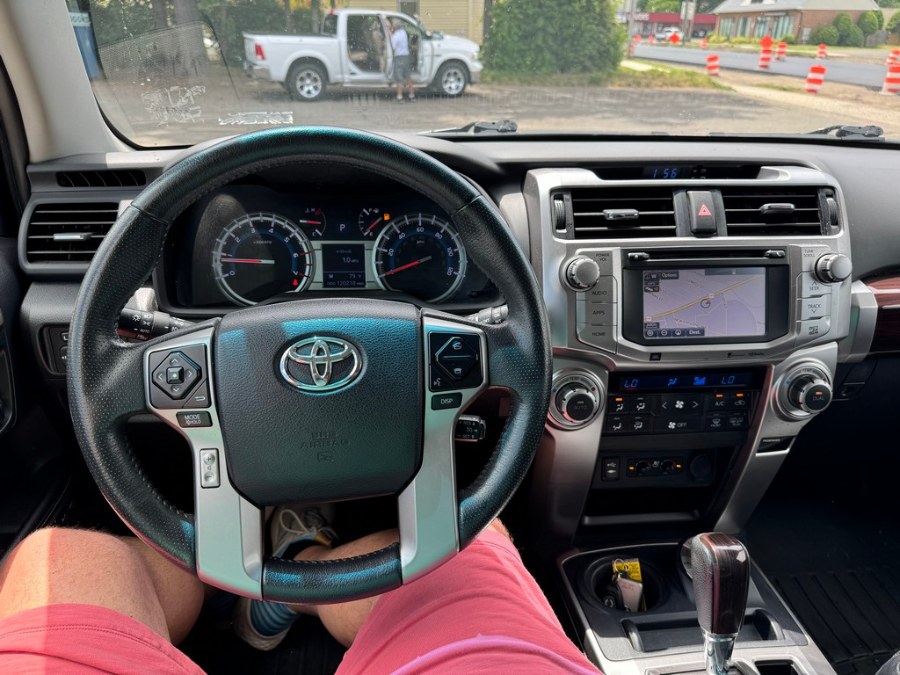 2015 Toyota 4Runner Limited - Photo 12