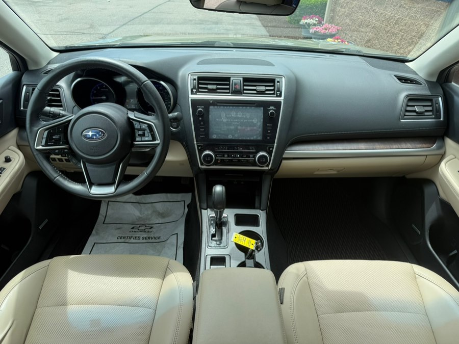 2018 Subaru Outback Limited - Photo 17