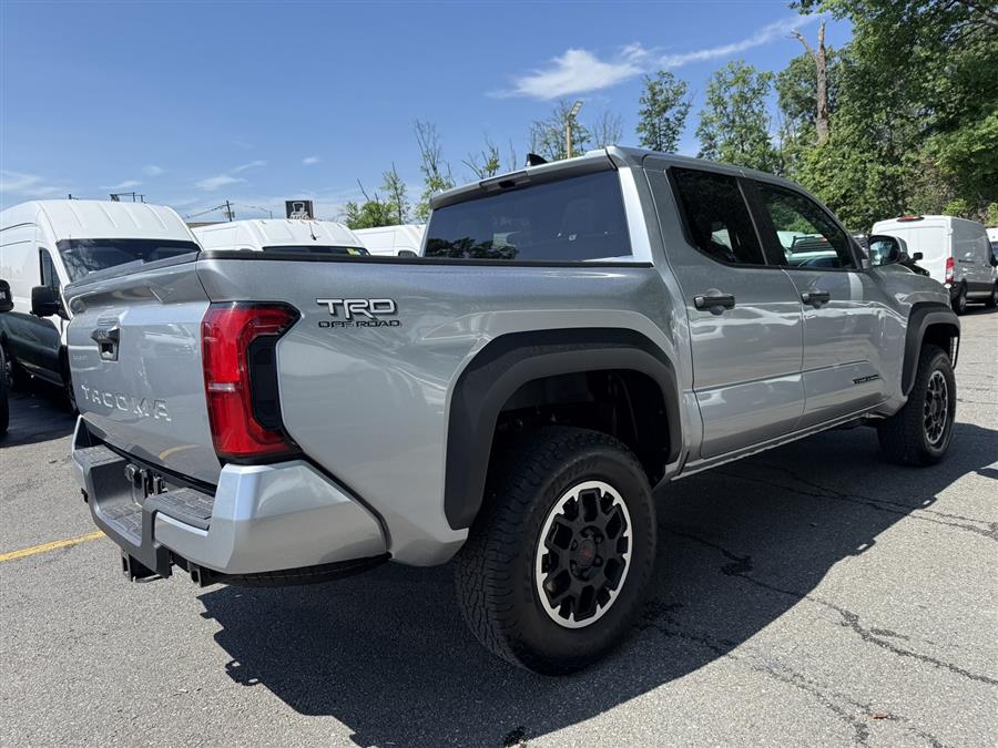 2024 Toyota Tacoma TRD Off Road - Photo 6