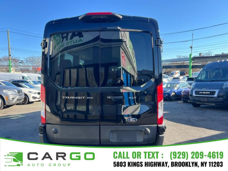2024 Ford Transit Passenger Van XLT - Photo 9