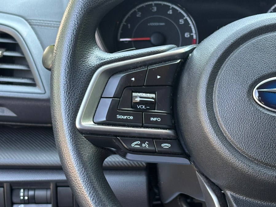 2017 Subaru Impreza Premium - Photo 10