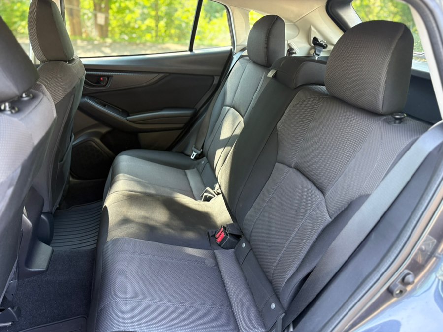 2017 Subaru Impreza Premium - Photo 18