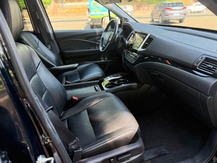 2016 Honda Pilot Touring - Photo 25