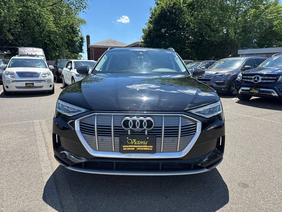 2021 Audi e-tron 95 kWh Premium Plus quattro's photo
