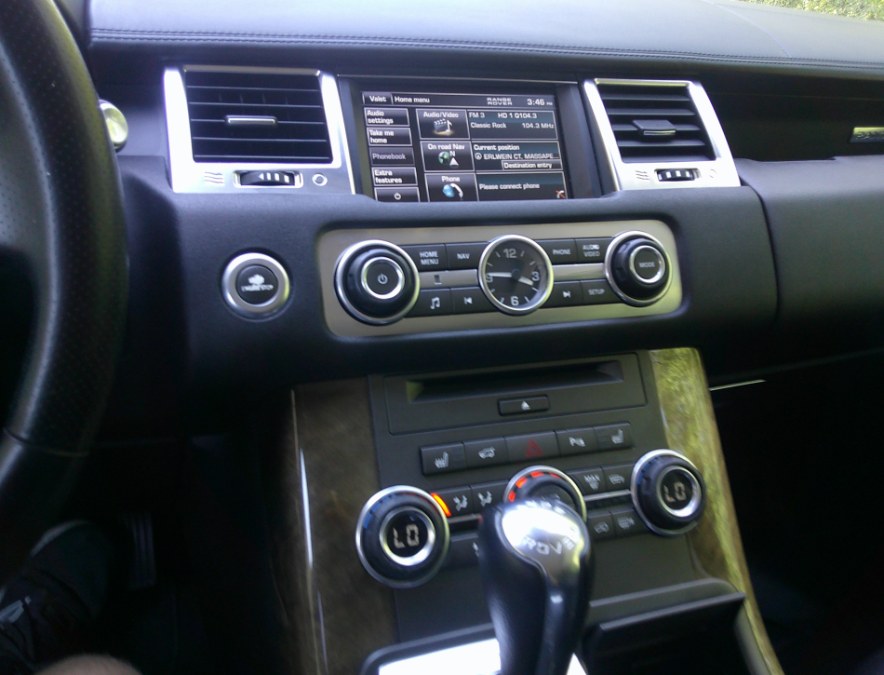 2012 Land Rover Range Rover Sport - $8,977