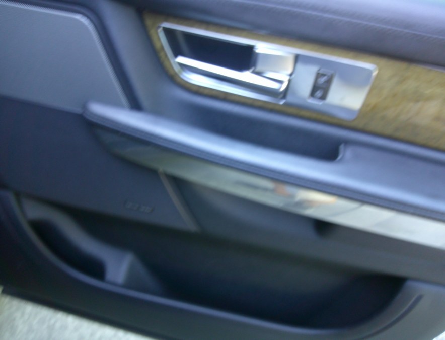 2012 Land Rover Range Rover Sport - $8,977