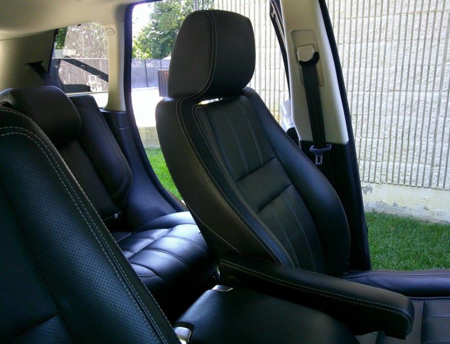 2012 Land Rover Range Rover Sport - $8,977