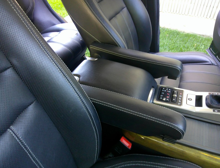 2012 Land Rover Range Rover Sport - $8,977