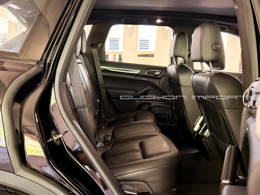 2016 Porsche Cayenne S E-Hybrid - Photo 44