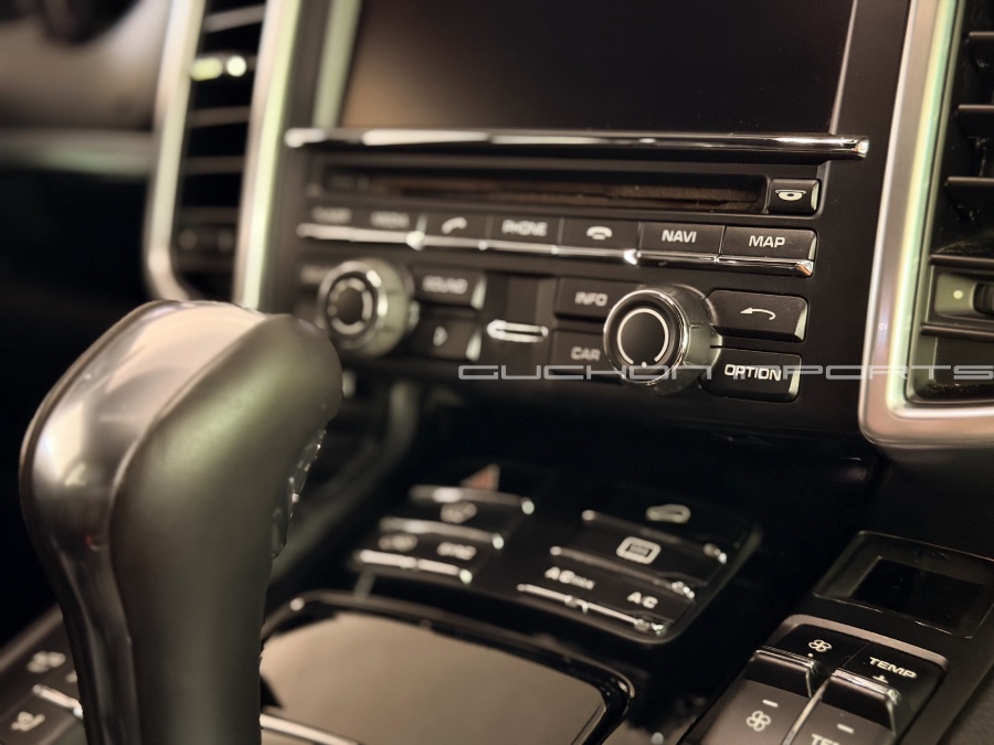 2016 Porsche Cayenne S E-Hybrid - Photo 64
