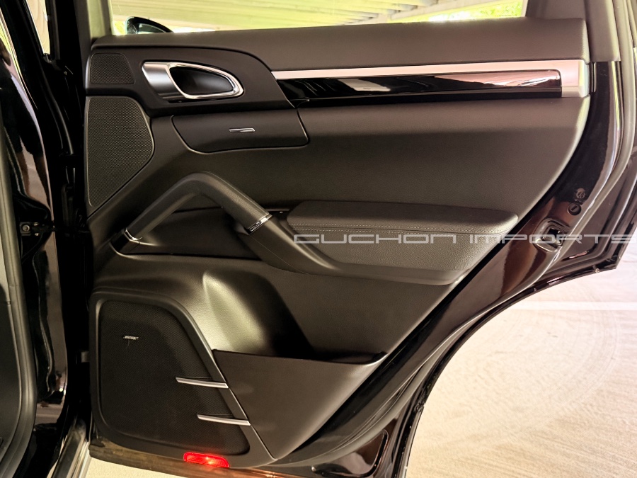 2016 Porsche Cayenne S E-Hybrid - Photo 48