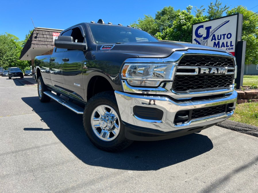 2022 RAM 3500 Tradesman Crew Cab LB 4WD