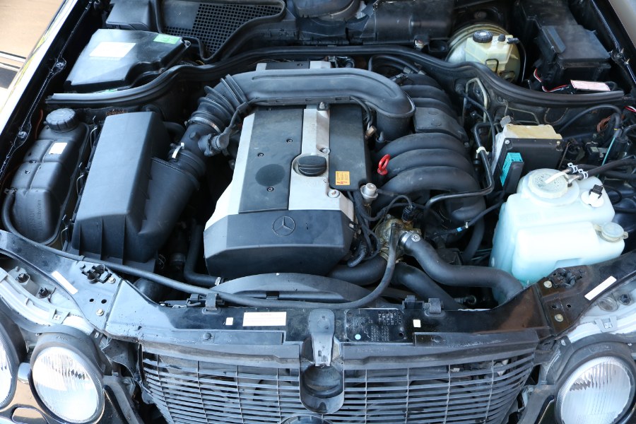 1996 Mercedes-Benz E-Class - Photo 19