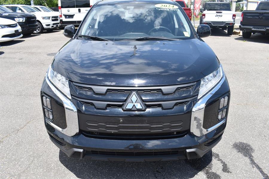 2024 Mitsubishi Outlander Sport 2.0 LE AWC CVT's photo