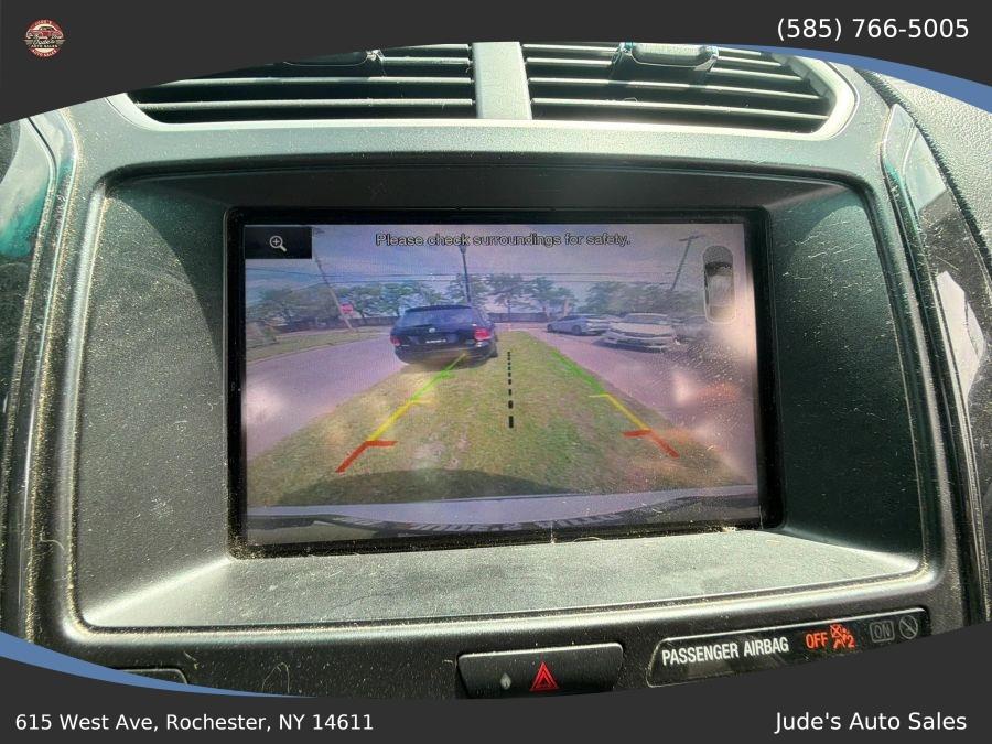 Ford Explorer photo 19