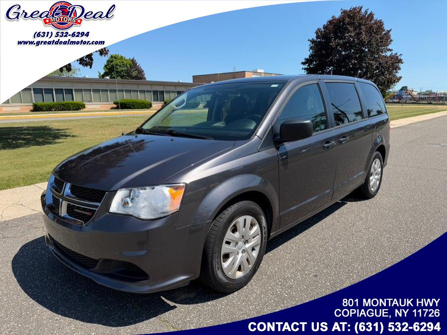 Gray (Granite Pearlcoat) 2018 Dodge Grand Caravan SE FWD Minivan Front-Wheel Drive Automatic