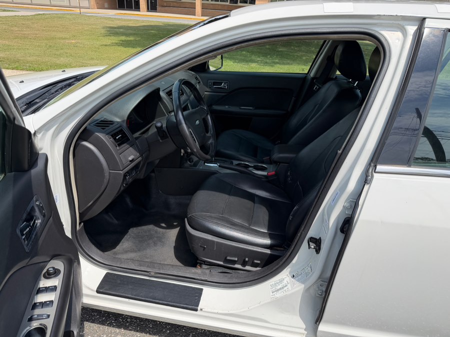 2012 Ford Fusion Hybrid - Photo 12