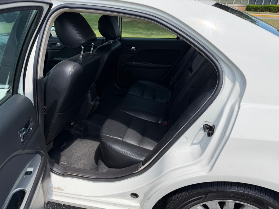 2012 Ford Fusion Hybrid - Photo 13