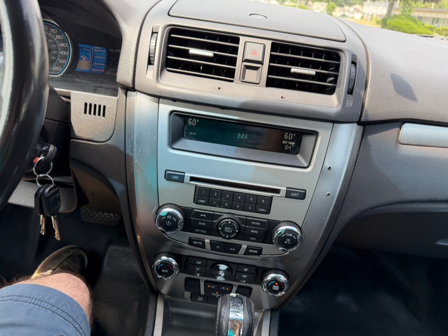 2012 Ford Fusion Hybrid - Photo 10