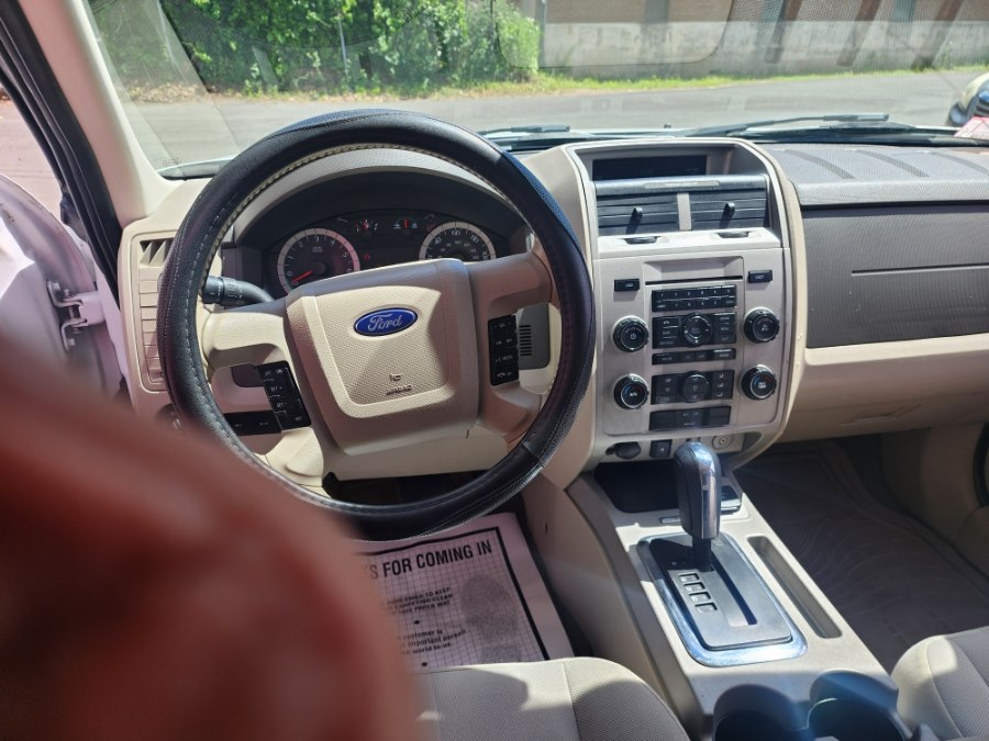 2010 Ford Escape Hybrid - Photo 13