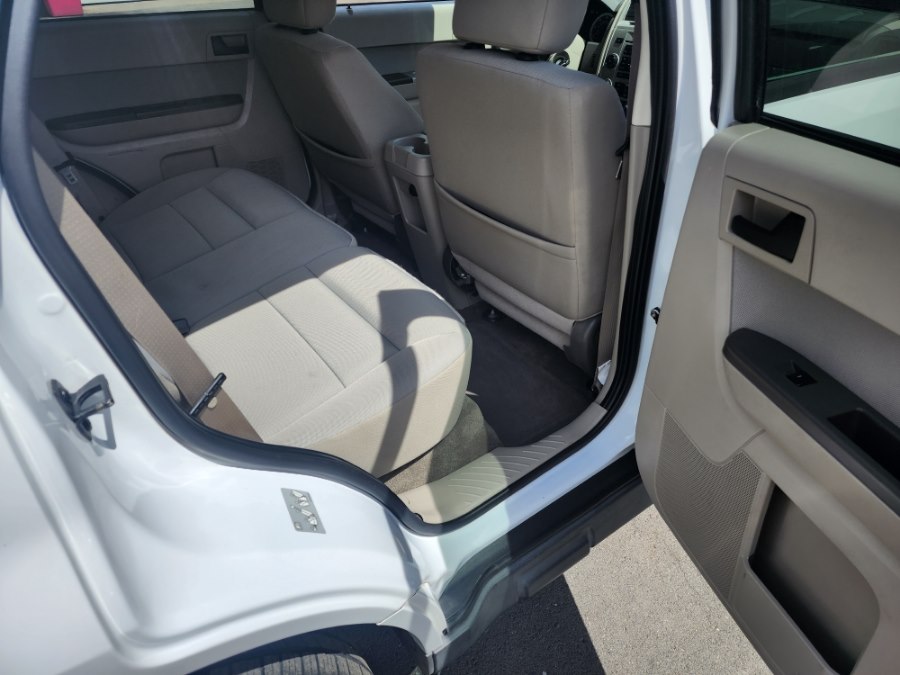 2010 Ford Escape Hybrid - Photo 10