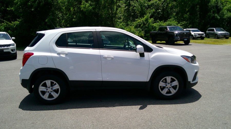 2021 Chevrolet Trax LS - Photo 8
