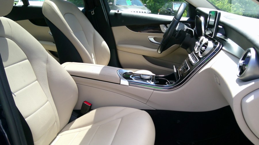 2017 Mercedes-Benz C-Class C300 - Photo 11