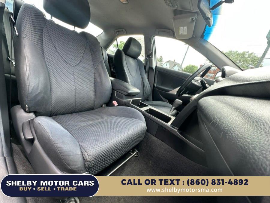 2011 Toyota Camry SE - Photo 11