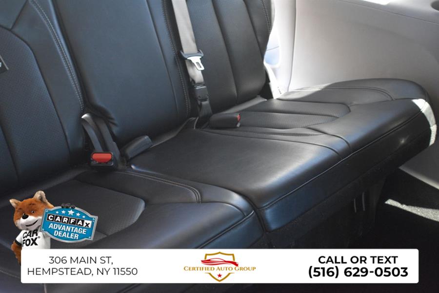 2024 Chrysler Pacifica Touring L - Photo 28