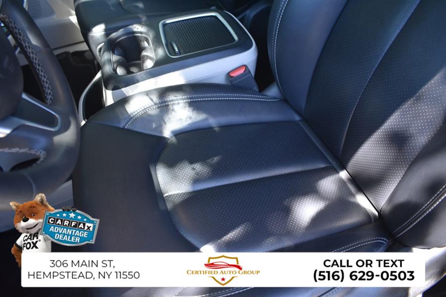 2024 Chrysler Pacifica Touring L - Photo 9