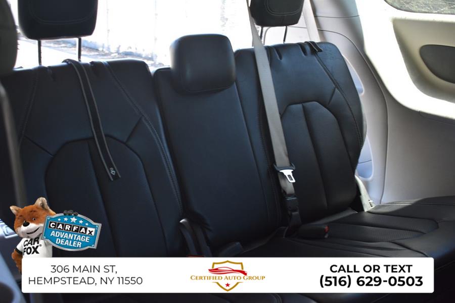 2024 Chrysler Pacifica Touring L - Photo 27