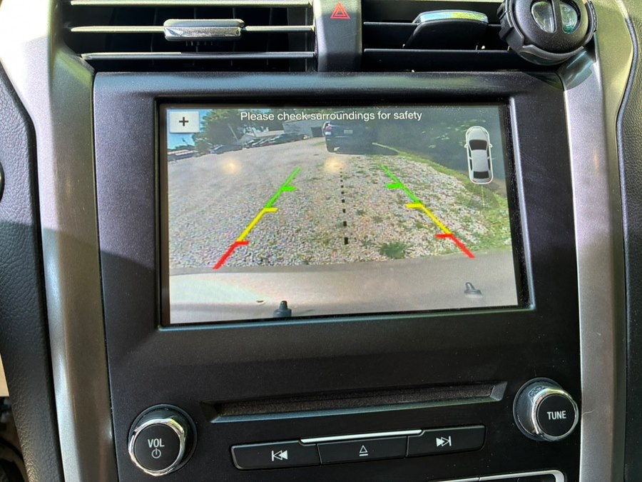2017 Ford Fusion SE - Photo 7