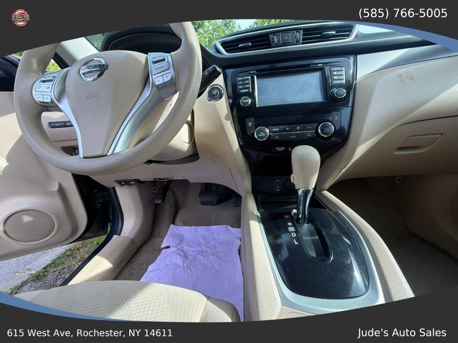 Nissan Rogue photo 13