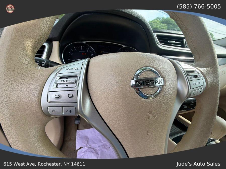 Nissan Rogue photo 15