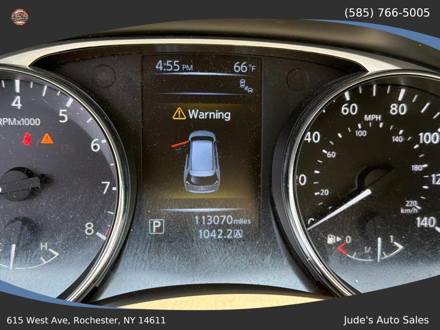 Nissan Rogue photo 21