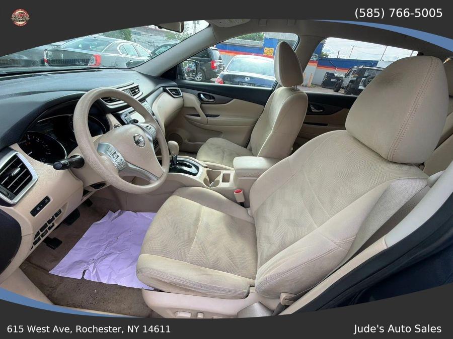 Nissan Rogue photo 9