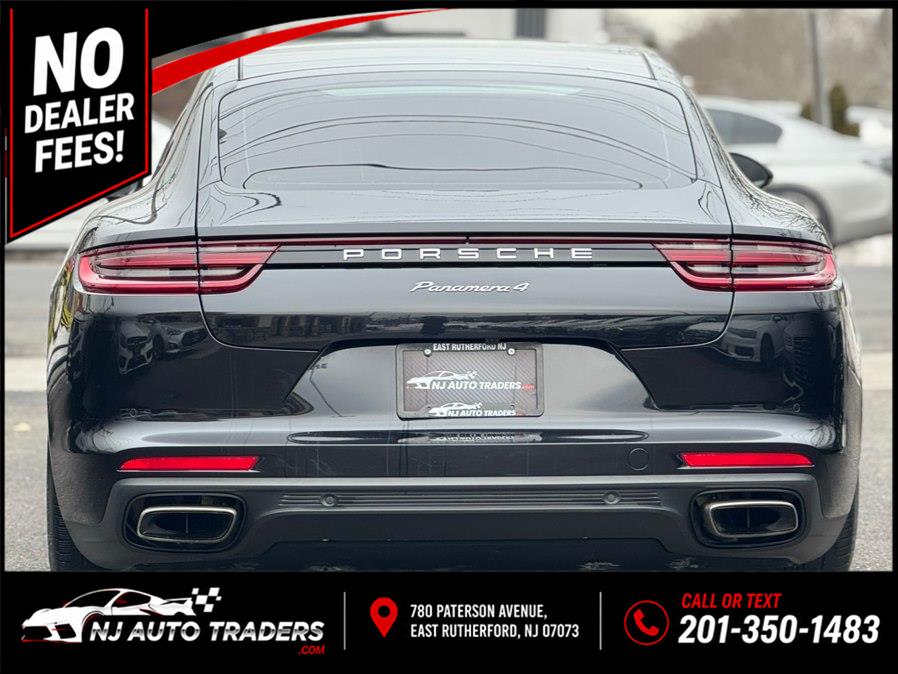 2018 Porsche Panamera 4 - Photo 10