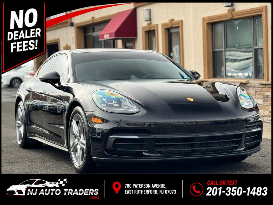 2018 Porsche Panamera 4 - Photo 2