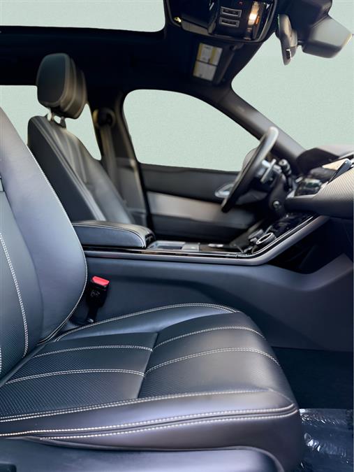 2019 Land Rover Range Rover Velar SE - Photo 8
