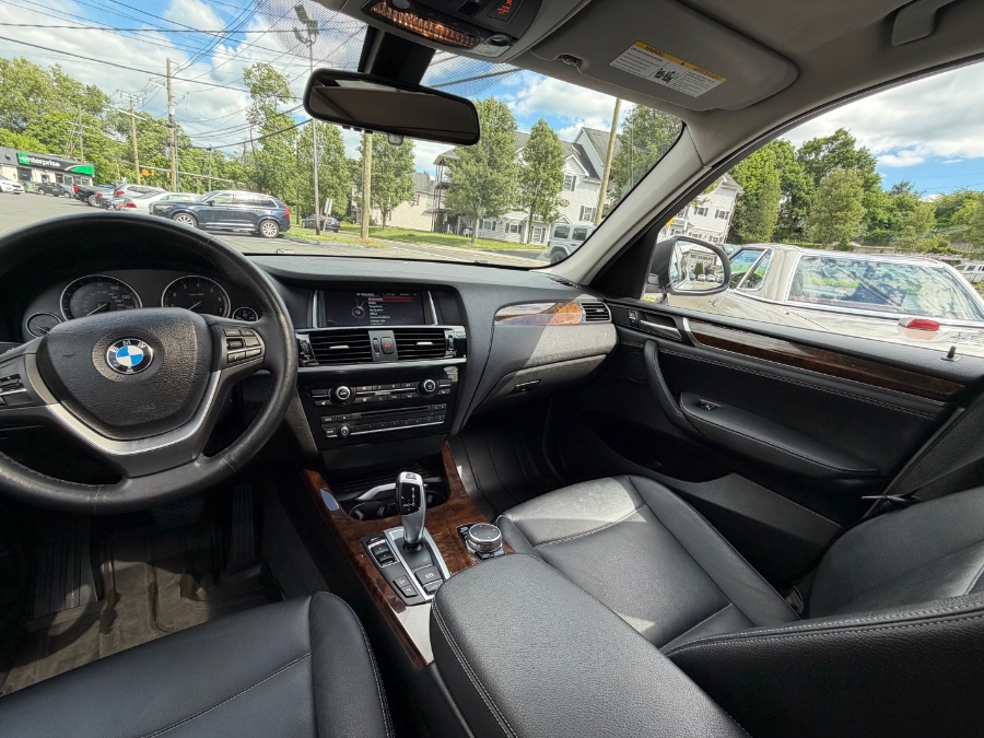 2016 BMW X3 xDrive28i - Photo 11