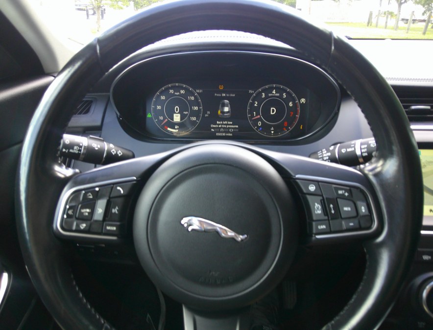 2018 Jaguar E-Pace SE - Photo 45