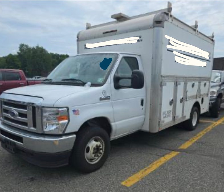 2022 Ford E-Series E-450 DRW 158