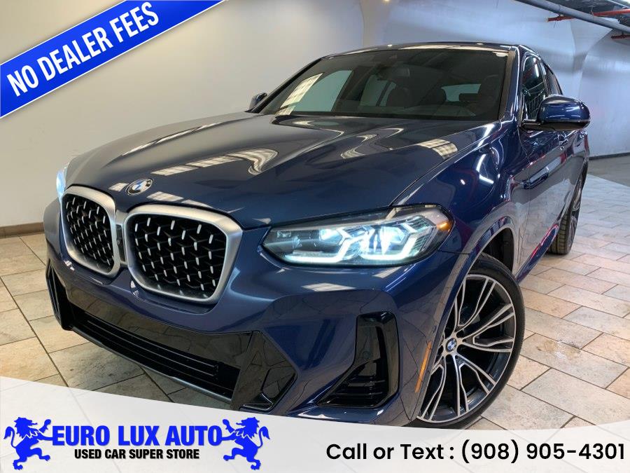 2023 BMW X4 xDrive30i's photo