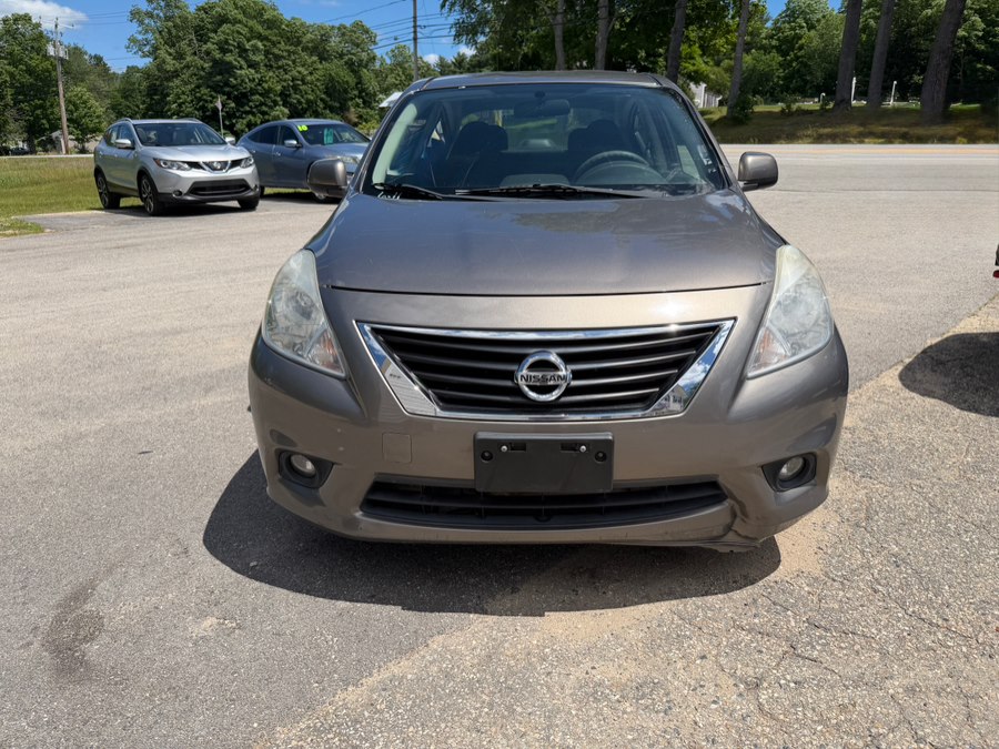 2012 Nissan Versa 1.6 SL CVT's photo
